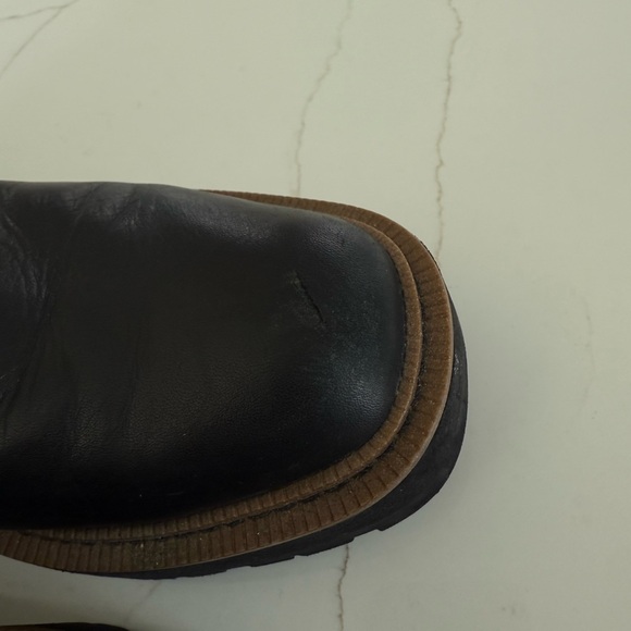 Sam Edelman Laguna Chelsea Boots - Picture 4 of 6